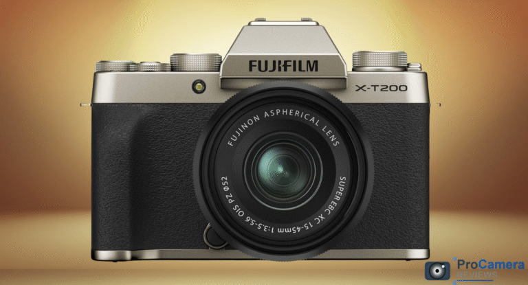 Fujifilm X-T200 Review